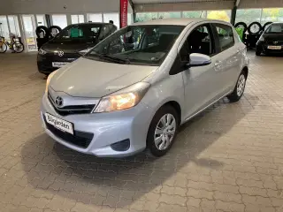 Toyota Yaris 1,0 VVT-i T2 Touch