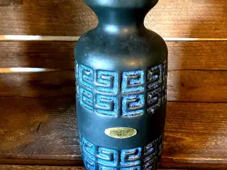 * Lækker retro-vase - fra Frank Keramik