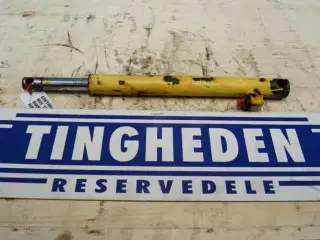 New Holland 1550 Cylinder 80350307