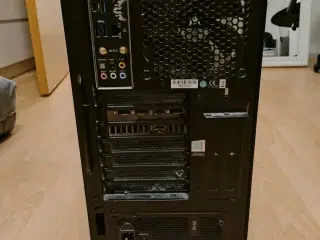 Gamer Pc fra 2021 til salg 