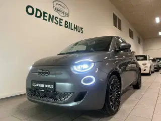 Fiat 500e 42 Icon Sky