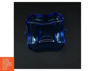 Blåt glasfad (str. 17,5 cm)