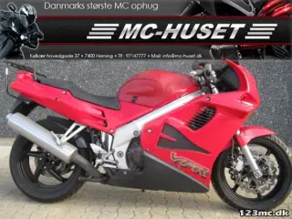 Honda VFR 800 F