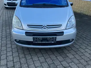 Citroën Xsara Picasso 2,0i 16V Exclusive aut.