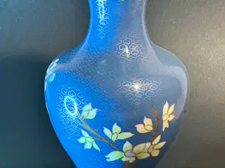 CLOISONNE kunstgenstande sælges. Læs beskrivelsen