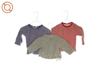 Bluser 3 styks.  (str. 6-9 mdr)