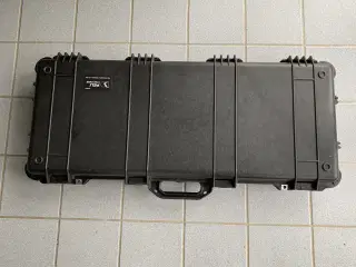 Professionel Våben kuffert PELI 1700 Sort med skum