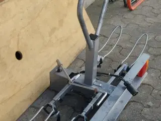 Cykelholder med 7-polet stik til bil