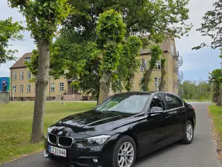 BMW 320i