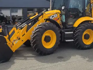 JCB 4CX