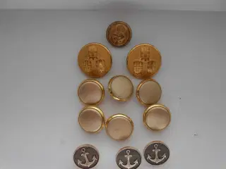 Brug knapper som pynt.