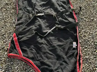 Uldtæppe str 140 med læder remme 