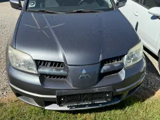 MItsubishi Outlander 2,0