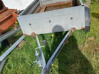  Lille trailer uden nummer plade