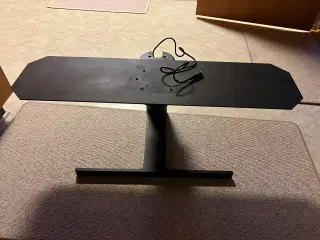 Tv bord med dreje funktion 