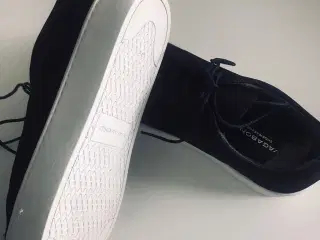  Vagabond Sneakers 
