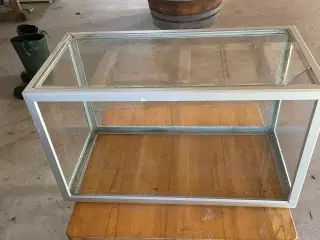 Akvarie 63 liter