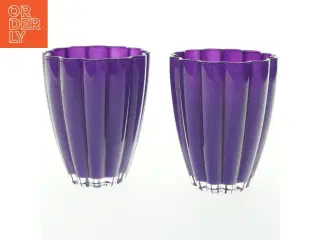 Lilla glasvaser (str. 17x14 cm)