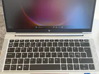 HP Elitebook 830 G8 Notebook PC