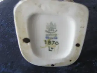 Dreng med krabbe B&G nr. 1870