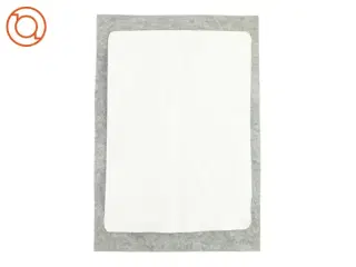 Underlagen til børneseng