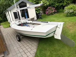 Snipe sejljolle til salg 9.500 kr.