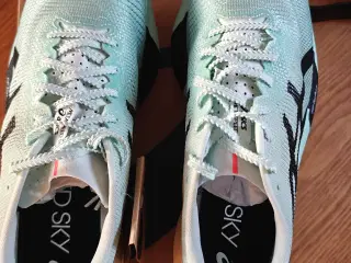 Asics Metaspeed Sky Paris