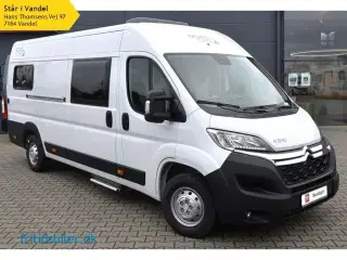 2024 - RoadCar R 640 140 Hk   Roadcar 640 140 Hk Den store rummelige camper med langsgående senge