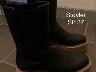Sort støvler Str 37