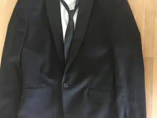 Konfirmationsjakke, slips, skjorte