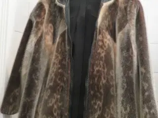 Sælskins jakke