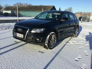 Fed Audi Q5 3.2 FSI Quattro Aut. 270 HK.