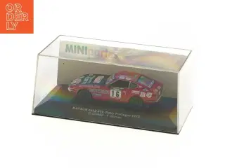 Skalamodelbil Datsun 240Z 1975 Rally Portugal fra MINIpartes (str. 15x8x6 cm)
