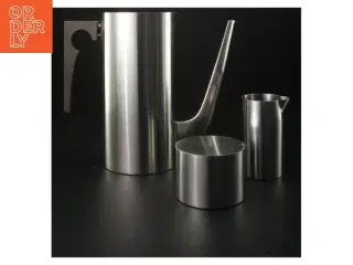 Arne Jacobsen Cylinda-line – kaffekande, flødekande og sukkerskål