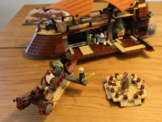 Lego Star Wars 6210 Jabba's Sail Barge.