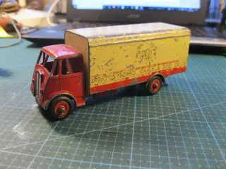 Dinky toys england