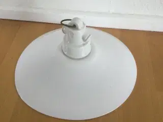 Gammel porcelæns loftlampe