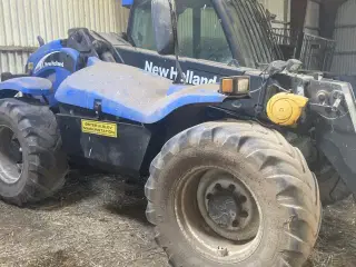 New Holland LM415A