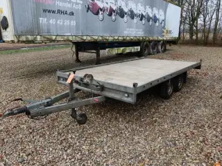 TRAILER, ANSSEMS