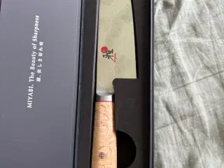 Miyabi kniv