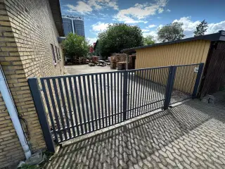 Porte hegn og låger i stål
