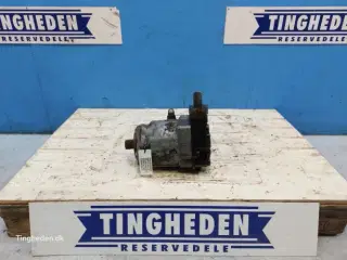 New Holland FX375 Hydraulikmotor 89511750