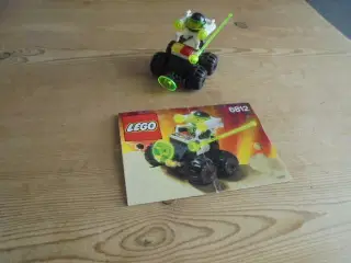 LEGO 6812 - Space: Blacktron II: Grid Trekkor  