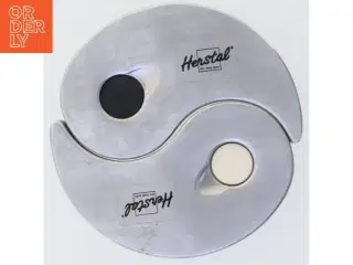 Herstal salt og pebersæt fra Herstal (str. 8 x en og en halv cm)