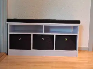 Entrebænk med opbevaring 