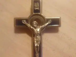 Mindre kors sælges