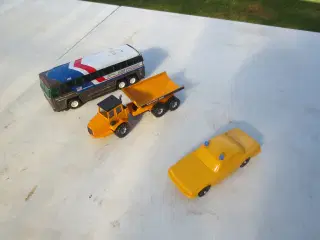 1 stk Volvo Dumper Model A25 og model Bus og Bil 