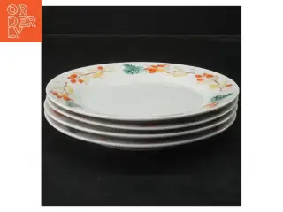 Sæt af fire tallerkener med julemotiv fra Mads Stage (str. Ø 19 cm)