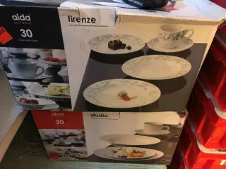 Porcelæns stel, Aida