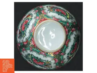 Porcelænsskål med farverig dekoration (str. Ø 12 cm)